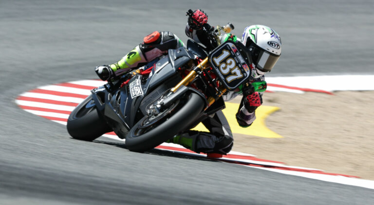 MotoAmerica: Electric Vs. Gas – Mesa Racing Energica In RSD Super Hooligan