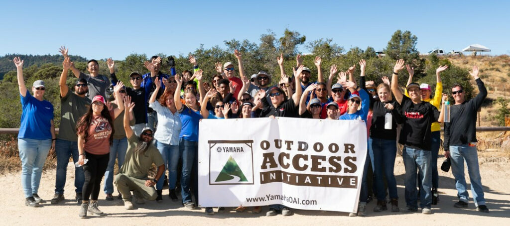 Volunteers at a Yamaha Outdoor Access Initiative cleanup event. Photo courtesy Yamaha Motor Corp., U.S.A.