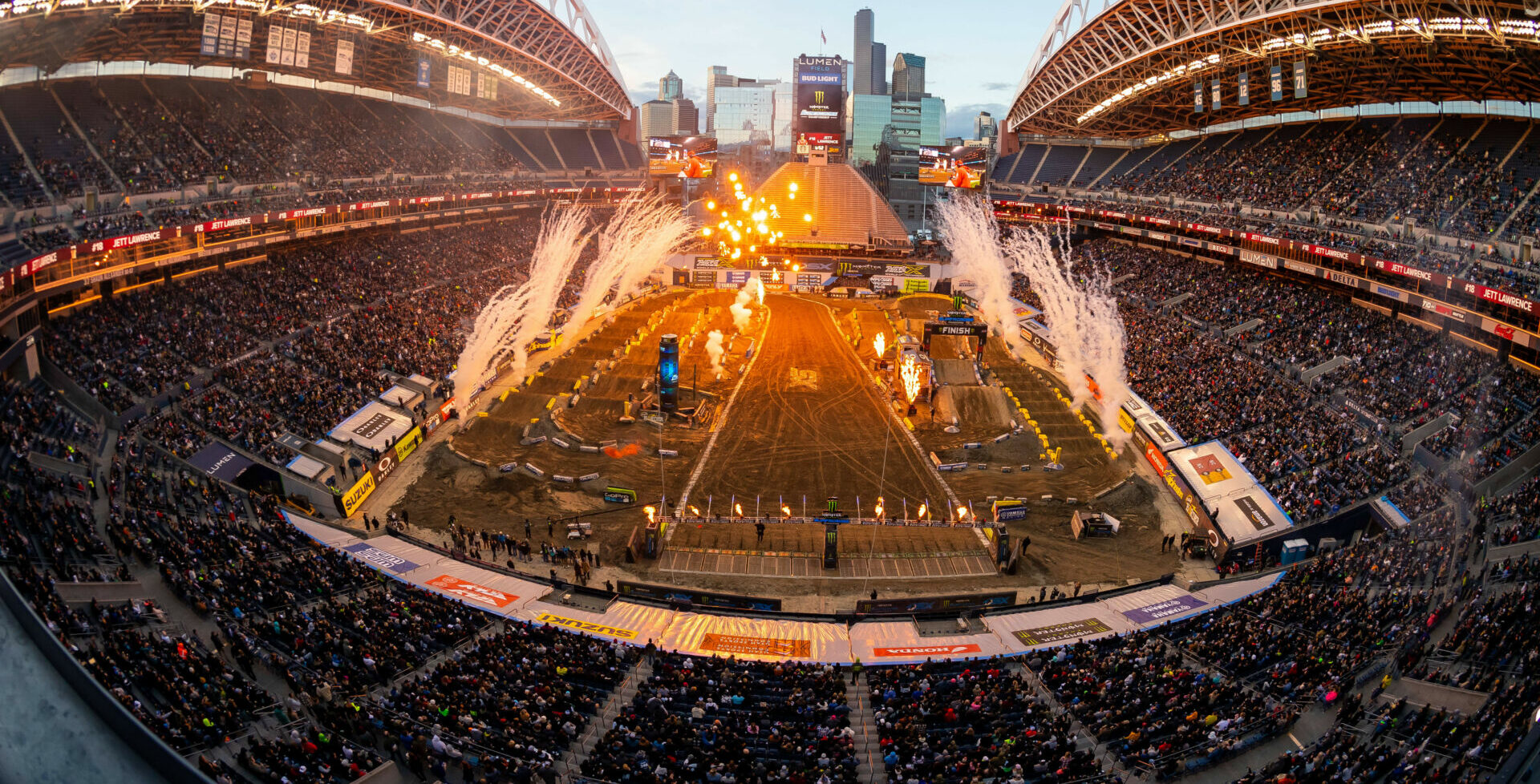 Lumen Field brought clear skies and intense racing to the Seattle race fans. Photo courtesy Feld Motor Sports, Inc.