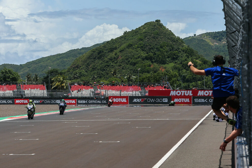 Federico Caricasulo (64) held off Stefano Manzi (62) to win World Supersport Race Two. Photo courtesy Dorna.