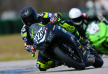 Tim Terrell (220). Photo by etechphoto.com, courtesy AHRMA.