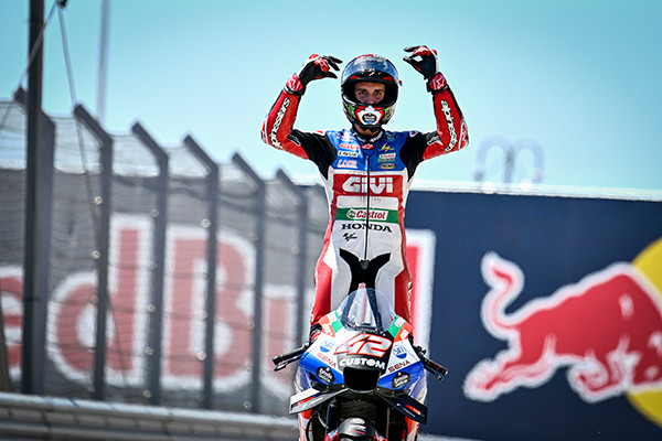 Alex Rins (42). Photo courtesy LCR Honda Castrol.