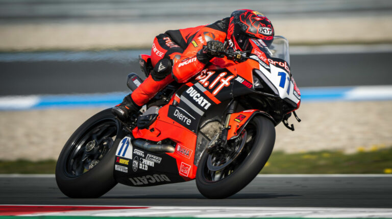 World Supersport: Bulega Breaks Lap Record During Superpole Qualifying At Assen