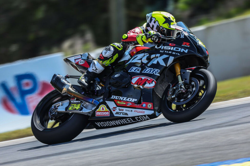 Toni Elias (24) returned to Superbike with a respectable seventh-place at Road Atlanta. Photo courtesy Suzuki Motor USA, LLC.