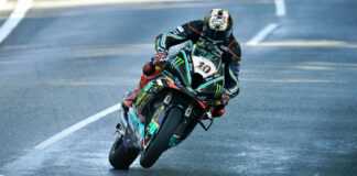 Peter Hickman (10). Photo courtesy Isle of Man TT Press Office.