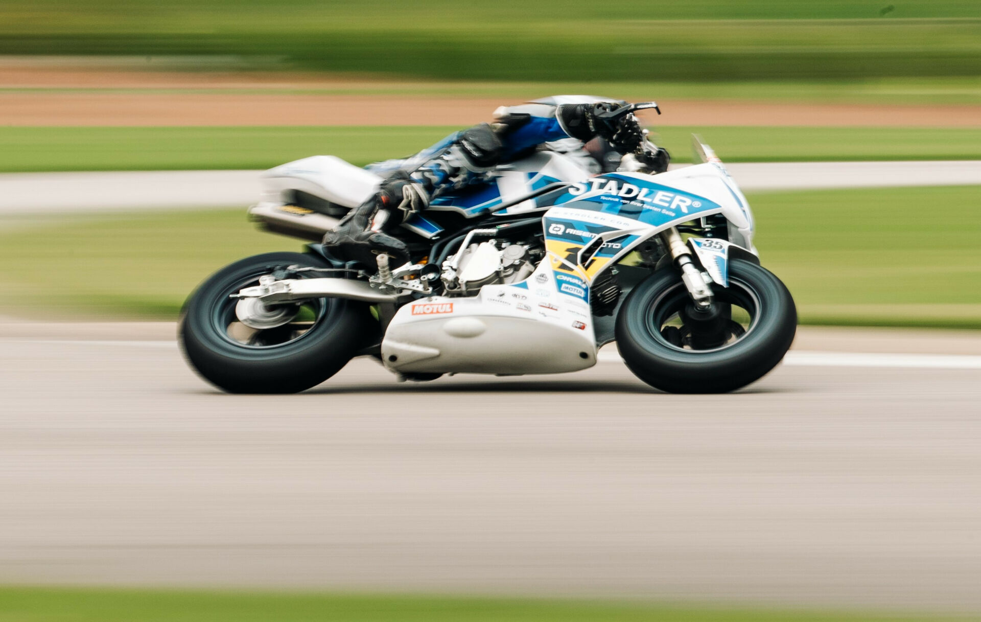 Defending Mini Cup 160 Ohvale Champion Nathan Gouker (1) in action Saturday at Barber Motorsports Park. Photo by Klingsporn Media, courtesy MotoAmerica.