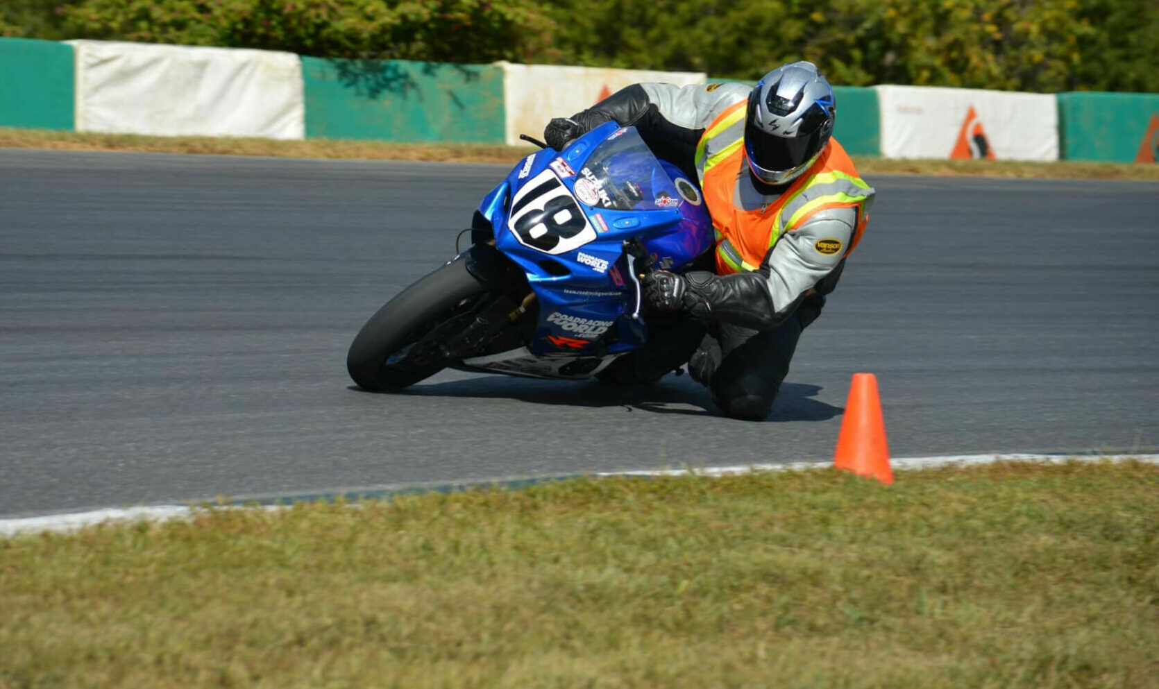 Steve Broadstreet serving as an instructor on his ex-Chris Ulrich Suzuki GSX-R1000 in 2015. Photo courtesy Broadstreet family.