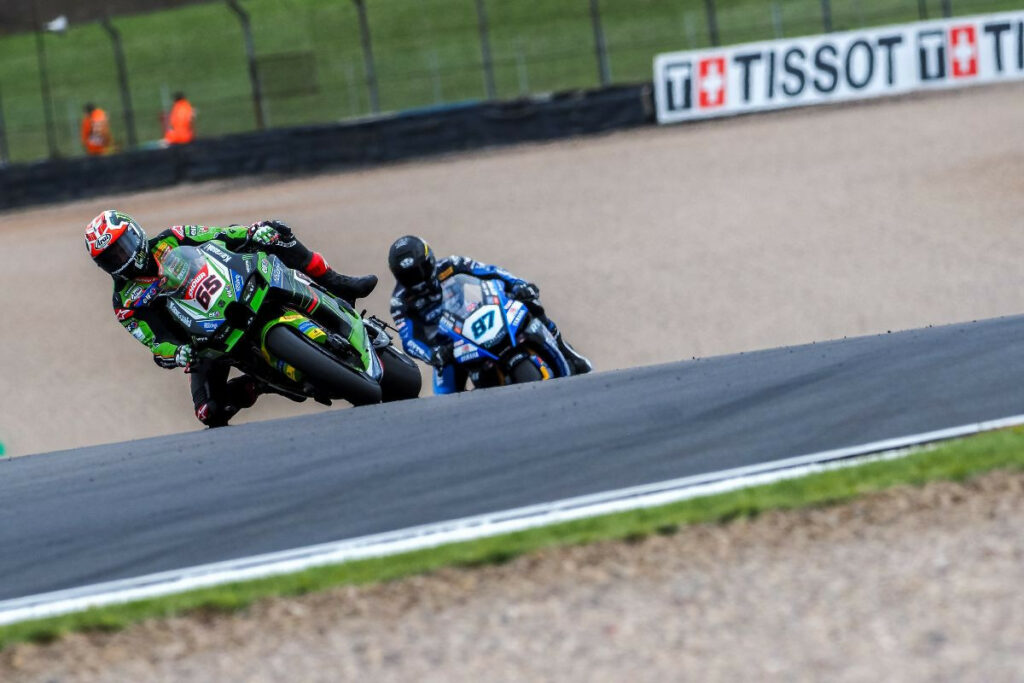 Jonathan Rea (65) leads Remy Gardner (87) at Donington Park. Photo courtesy Dorna.