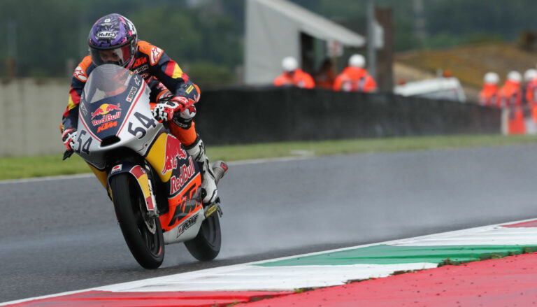Red Bull MotoGP Rookies Cup: Ferrandez Wins, American Enriquez P10 In Race One