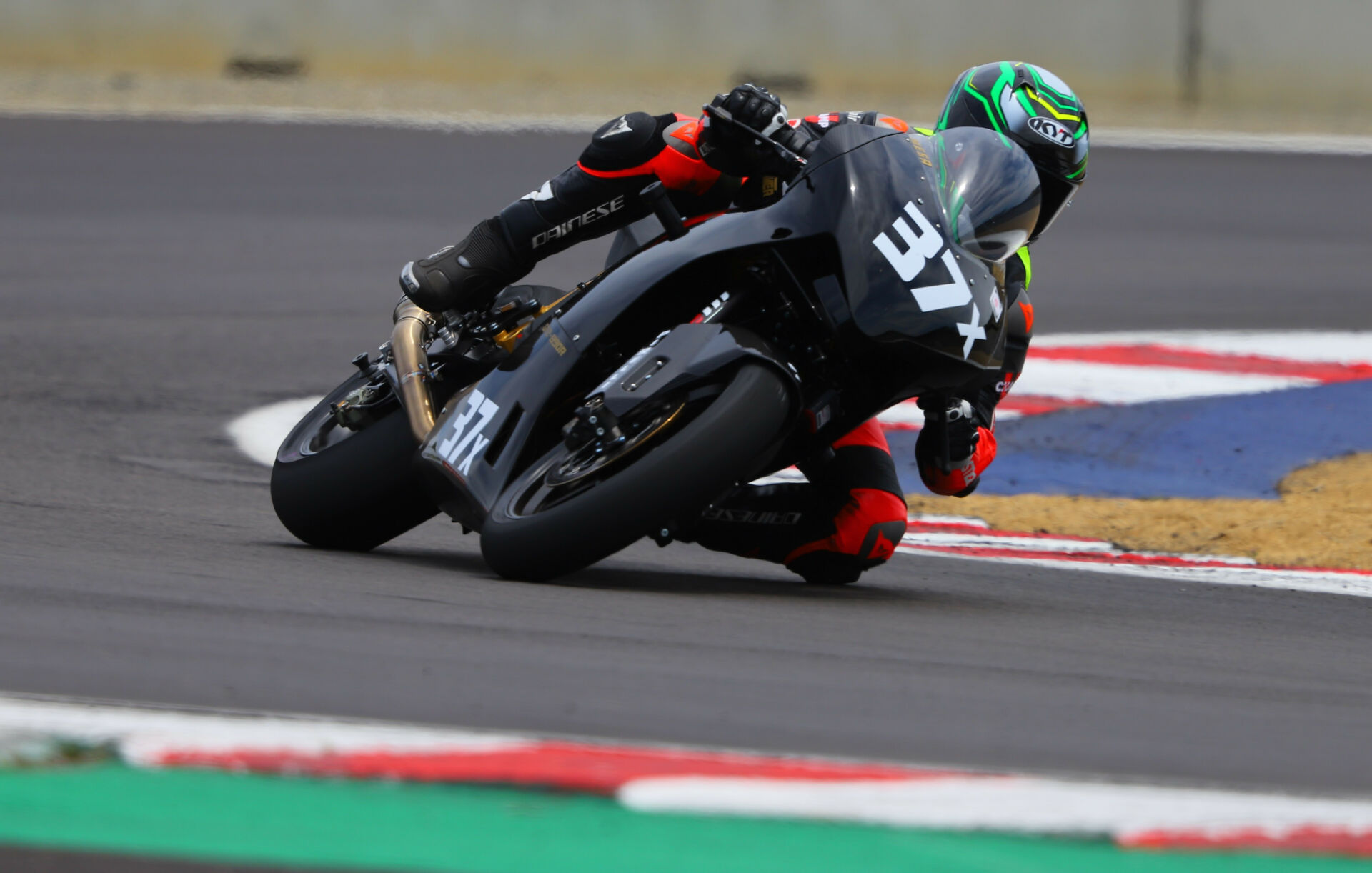 Stefano Mesa (37x) riding his 2023 Kramer GP2 890-R in the AHRMA Sound of Thunder 1 race at Laguna Seca. Photo by etechphoto.com, courtesy AHRMA.