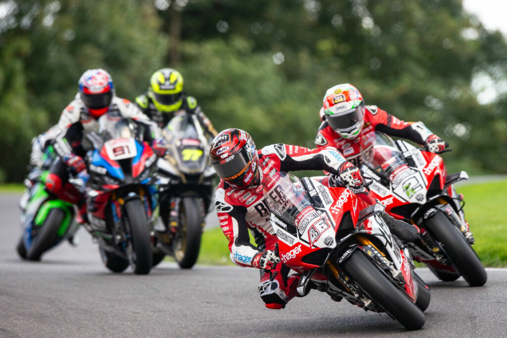 Tommy Bridewell (46) leads Glenn Irwin (2) Leon Haslam (91), and Kyle Ryde (77) at Cadwell Park. Photo courtesy MSVR.