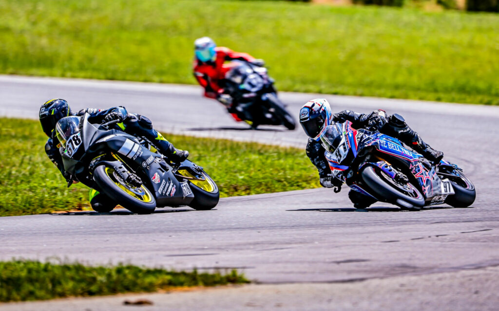 Stephen Townsend (97) won the ASRA Sportbike race, while Jason Waters (678) placed third. Photo by Apex Pro Photo, courtesy ASRA.