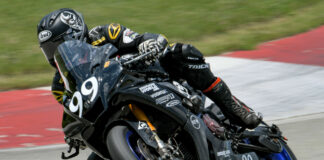 Josh Hayes (99) leading the race on the Army of Darkness Yamaha YZF-R1. Photo by Contact Patch Photography, courtesy Army of Darkness.