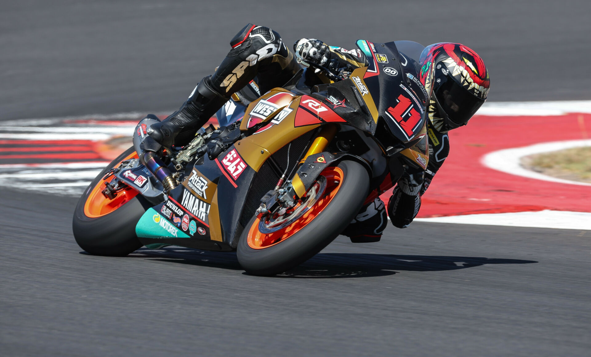 Mathew Scholtz (11) on his Westby Racing Yamaha YZF-R1 Superbike. Photo by Brian J. Nelson, courtesy Westby Racing.