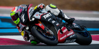 YART Yamaha Official EWC Team (7) in action. Photo courtesy Bridgestone.
