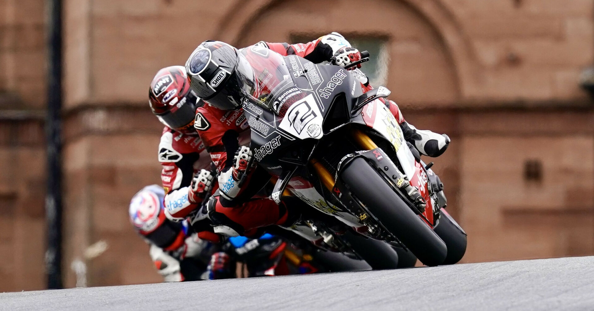 Glenn Irwin (2) leading Race One at Oulton Park. Photo courtesy MSVR.