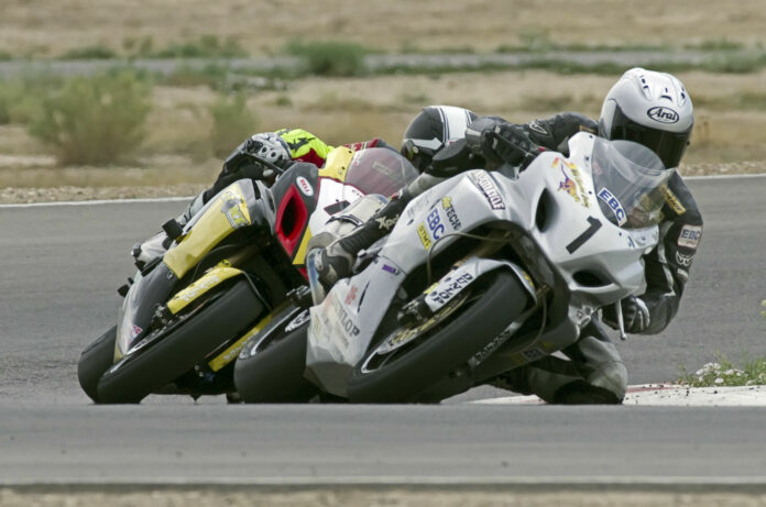 Dan "Otis" Turner (1) leading Rob Christman (19) during a MRA race in 2013. Photo by Jim Browning, courtesy MRA.
