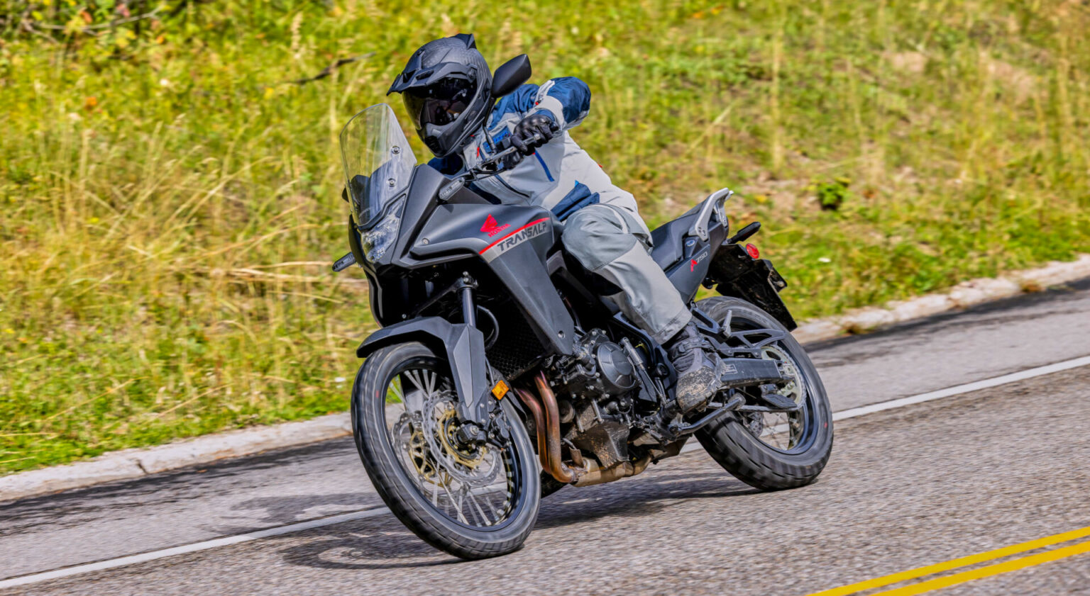 Honda's AllNew 2024 XL750 Transalp Is Coming To America Roadracing