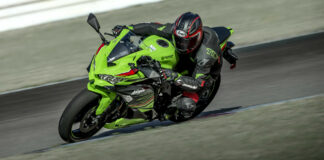 A Kawasaki Ninja ZX-4RR at speed. Photo courtesy CSBK.