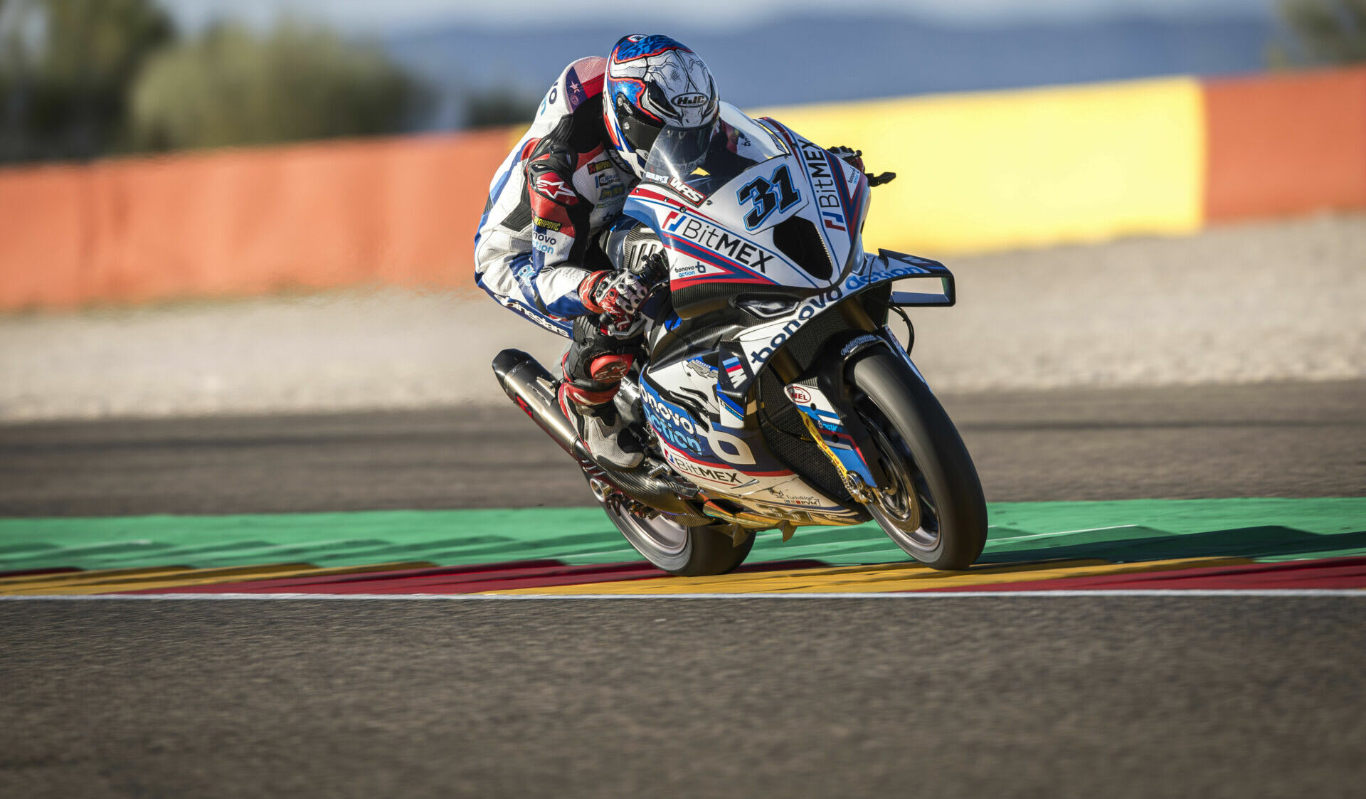 Garrett Gerloff (31) at speed at MotorLand Aragon. Photo courtesy BMW Motorrad Motorsport.