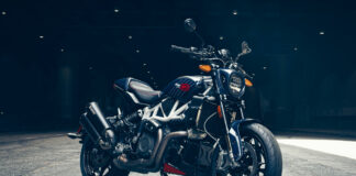 A 2024-model Indian FTR x 100% R Carbon at rest. Photo courtesy Indian Motorcycle.