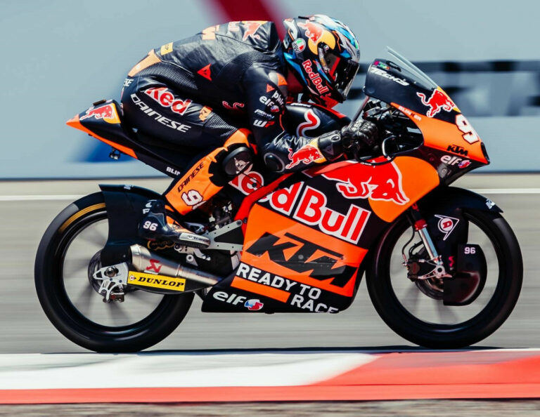 Moto3: Holgado Tops FP2 At Valencia