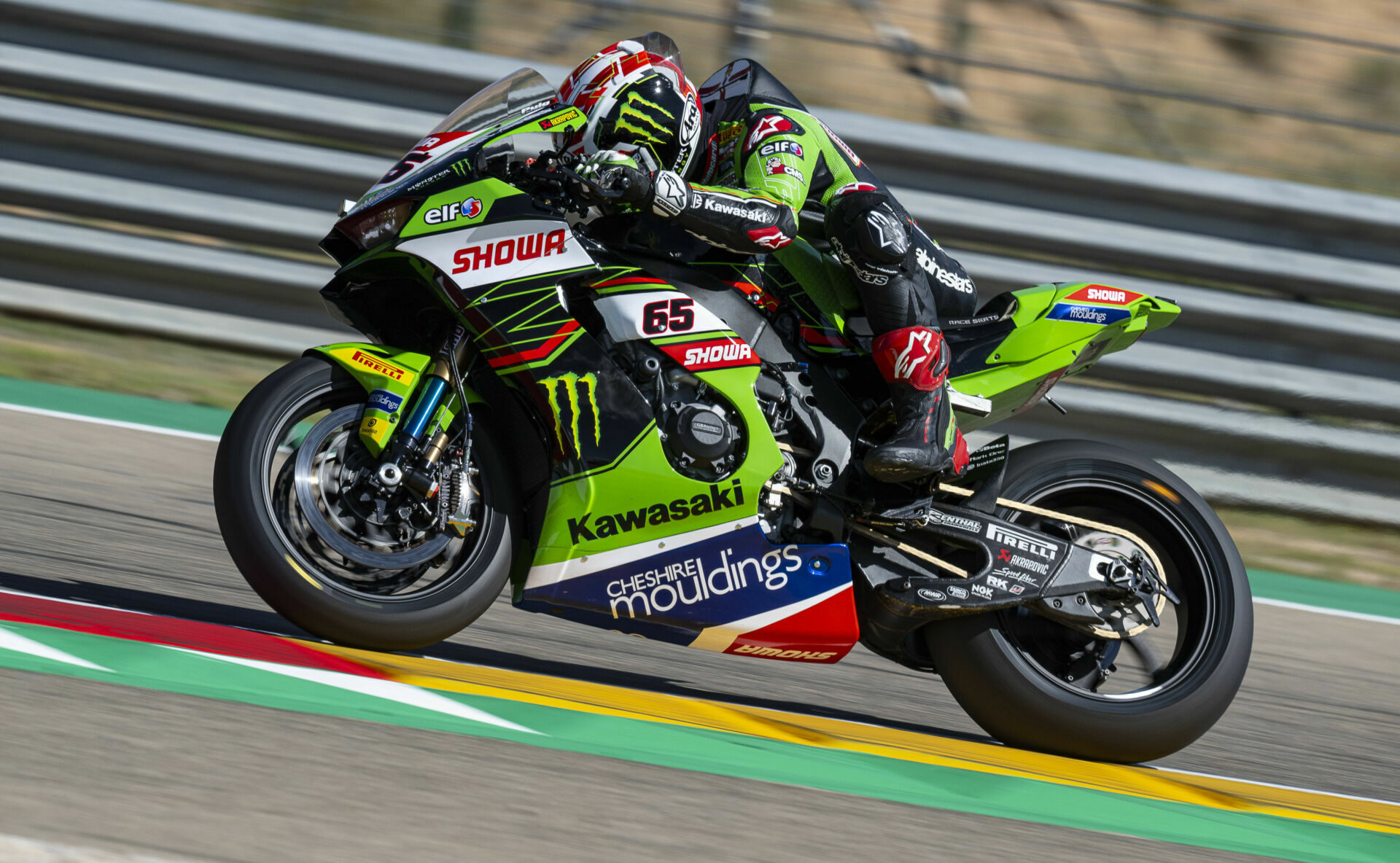 Jonathan Rea (65) at MotorLand Aragon. Photo courtesy Kawasaki.