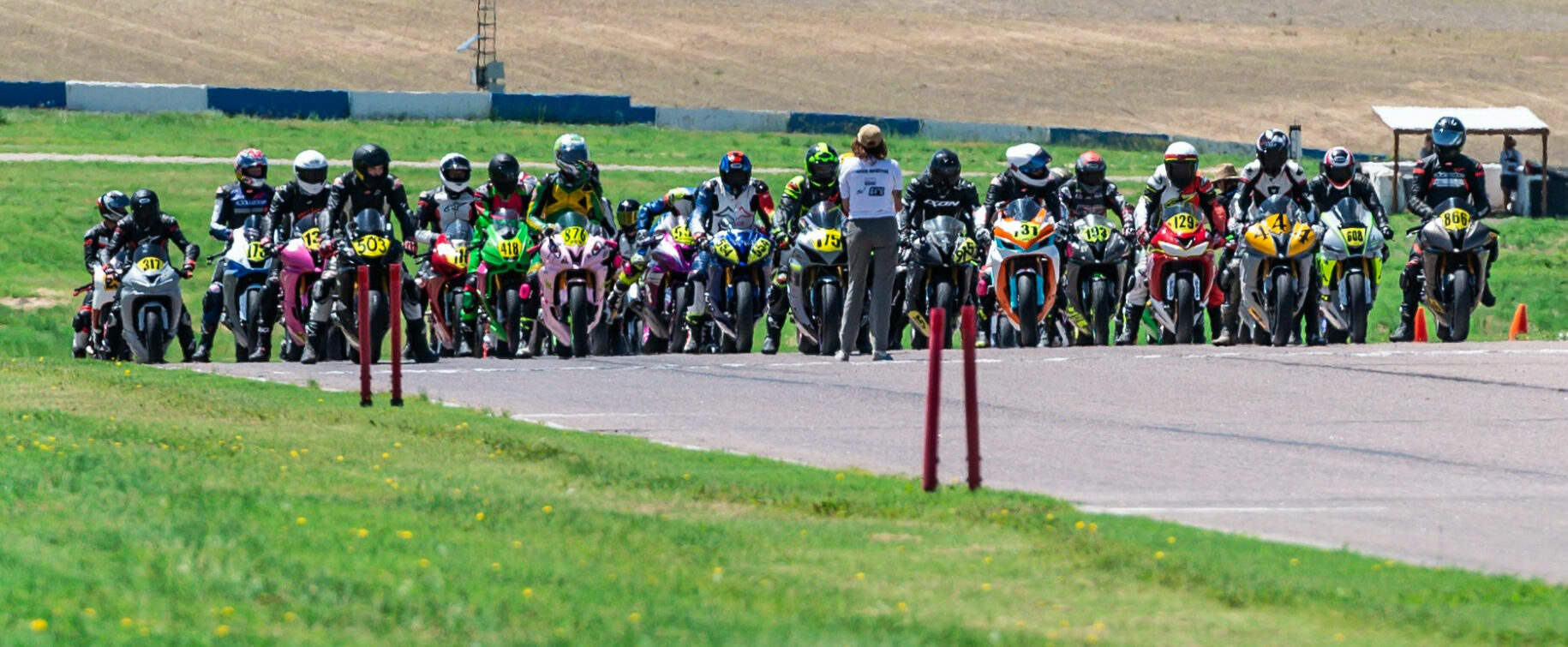 The Novice GTO grid at a previous Motorcycle Roadracing Association (MRA) event. Photo by Kelly Vernell, courtesy MRA.