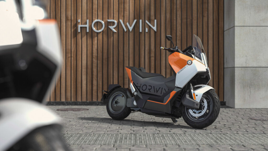 A Horwin SENMENTI 0 electric motorcycle. Photo courtesy Horwin America.