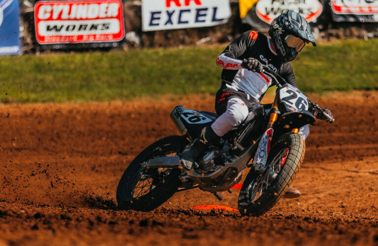 American Flat Track: RoosEvans Riding A1R Racing Yamaha In Singles