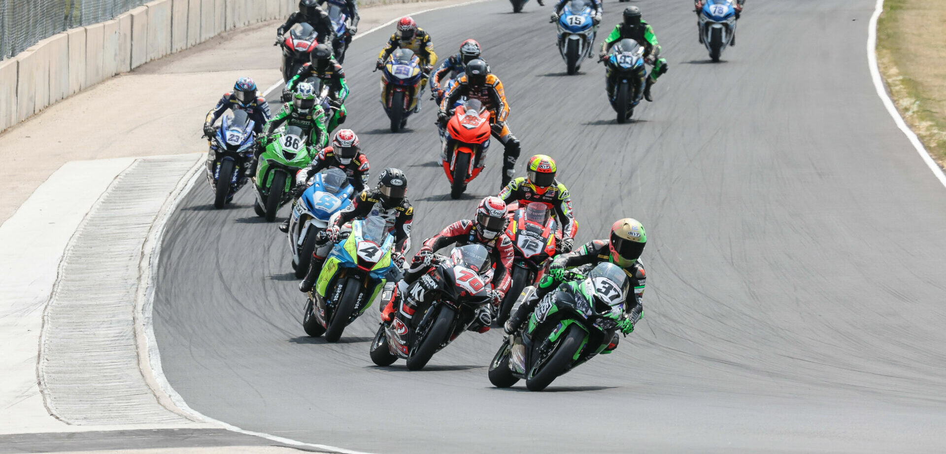 ESPN Latin America and the Star+ platform will continue to bring the MotoAmerica Championship to its Spanish-speaking viewers in Latin America for the coming season. Colombian-born Stefano Mesa (37) is shown leading a group during a MotoAmerica Supersport race in 2023. Photo by Brian J. Nelson.