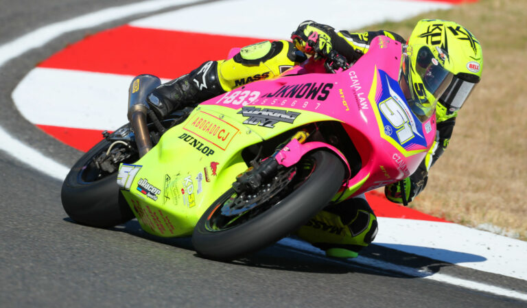 MotoAmerica: De Keyrel Riding 1-833-CJKNOWS Yamaha In Twins Cup At Daytona
