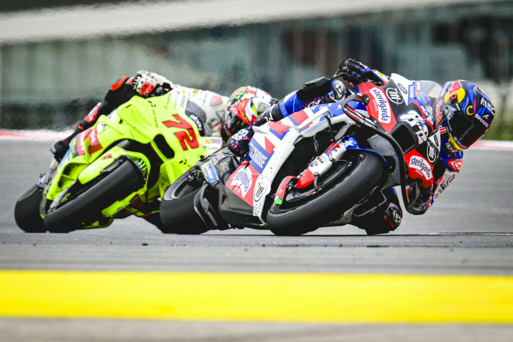 Miguel Oliveira (88) leads Marco Bezzecchi (72). Photo courtesy Trackhouse Racing.