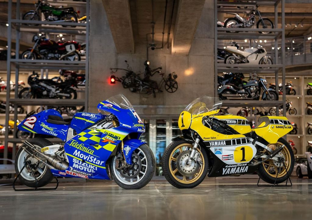 Kenny Lee Roberts' 2000 500cc Grand Prix World Championship-winning Suzuki RGV500 (left) and Kenny Leroy Roberts' 1980 500cc Grand Prix World Championship-winning Yamaha YZR500 (right). Photo by Joe Avila, courtesy Barber Vintage Motorsports Museum.