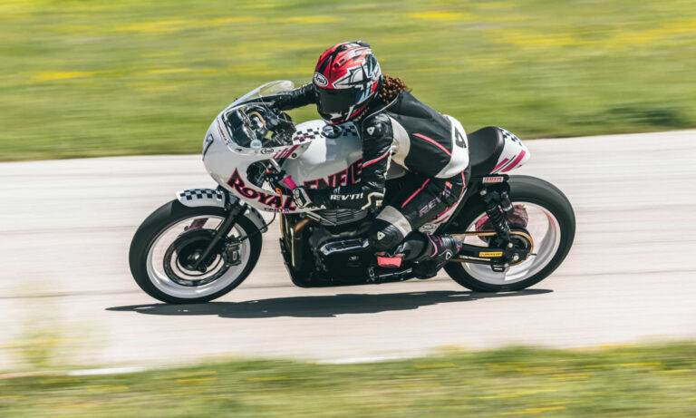 MotoAmerica: Moore On Royal Enfield BTR Pole At Barber