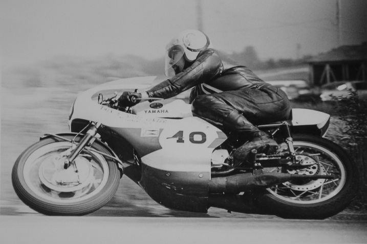 Frank Camillieri (40) on board his Boston Cycles Yamaha TD1C 250 at the 1967 Grand Prix at Mosport. Photo courtesy USCRA.