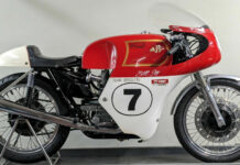 Team Obsolete's ex-Bill Ivy Kirby AJS 7R historic racebike. Photo courtesy Team Obsolete.