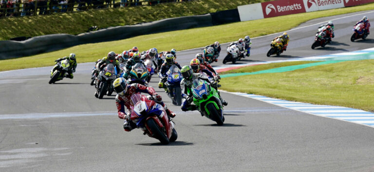 British Superbike: Race One Results From Knockhill