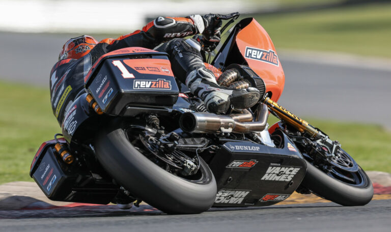 MotoAmerica: Gillim Tops Baggers FP1 At Brainerd