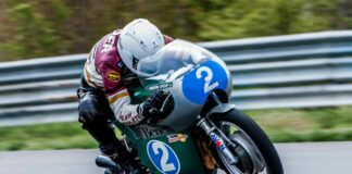 Dave Roper (2) at speed on Team Obsolete's ex-Renzo Pasolini 1967 Benelli. Photo courtesy Team Obsolete.