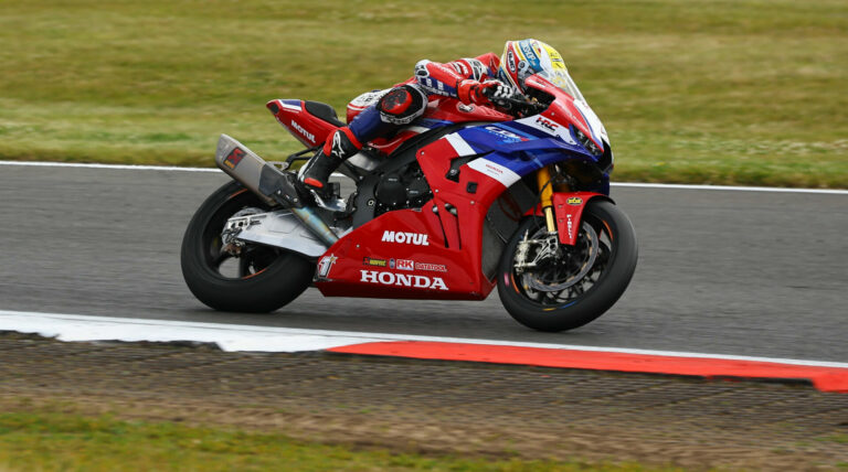British Superbike: Bridewell Best During Practice Friday At Snetterton