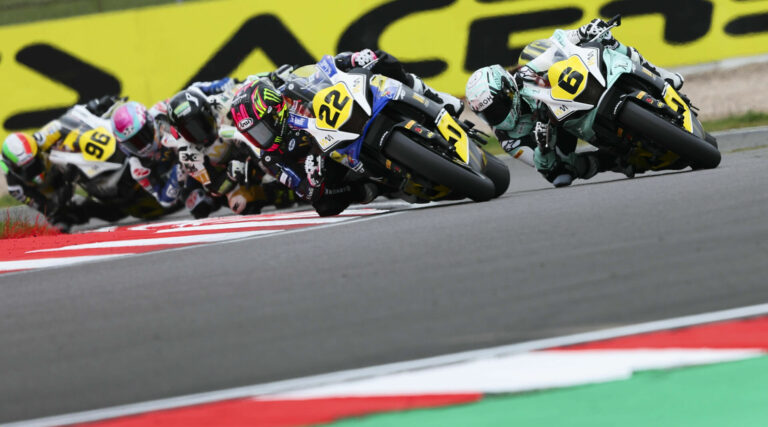WorldWCR: Race One Results From Donington Park