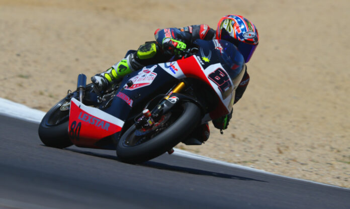 Ralph Staropoli (80) on his winning 2002 Honda RS250. Photo by etechphoto.com, courtesy AHRMA.