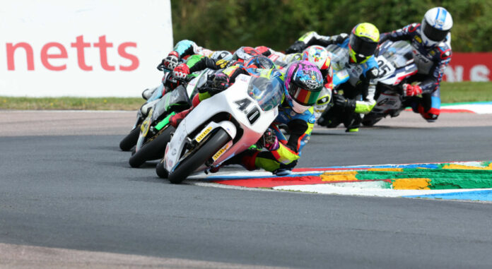 American Julian Correa (40) leads the field at Thruxton Circuit. Photo courtesy BTC.