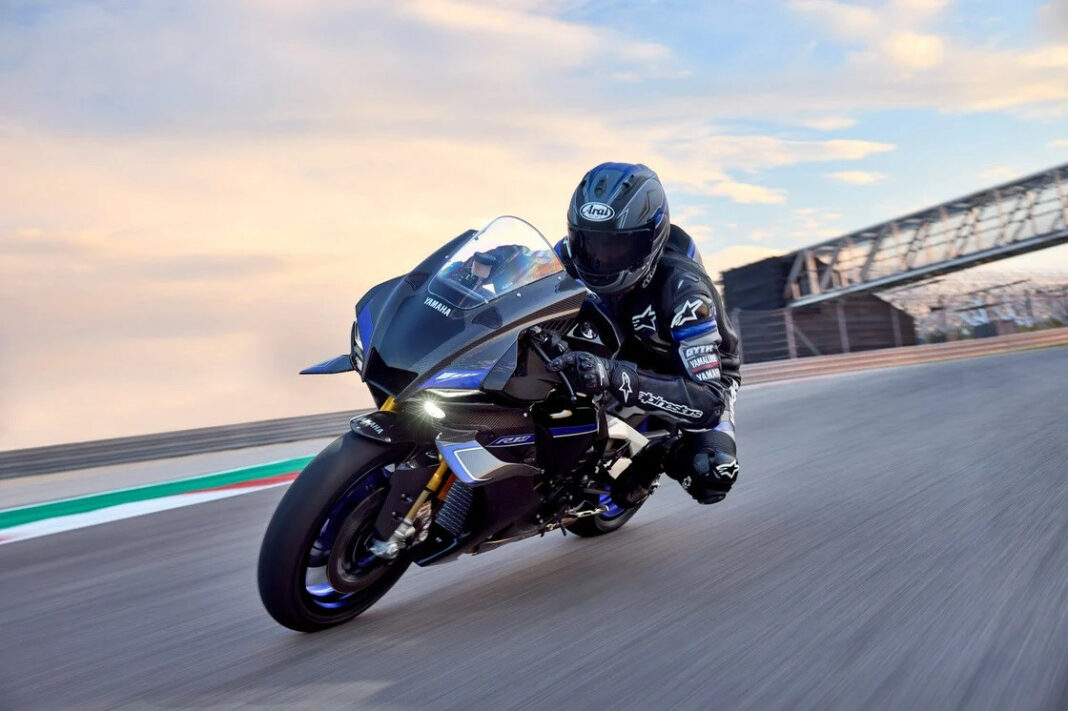 2025 Yamaha YZFR1 Streetbike Gets New Forks, Brakes, And Wings Roadracing World Magazine