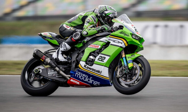 WorldSBK: Alex Lowes Earns Pole Position At Rainy Magny-Cours
