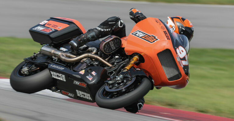MotoAmerica: Landers Breaks Record In Baggers Q1 At COTA