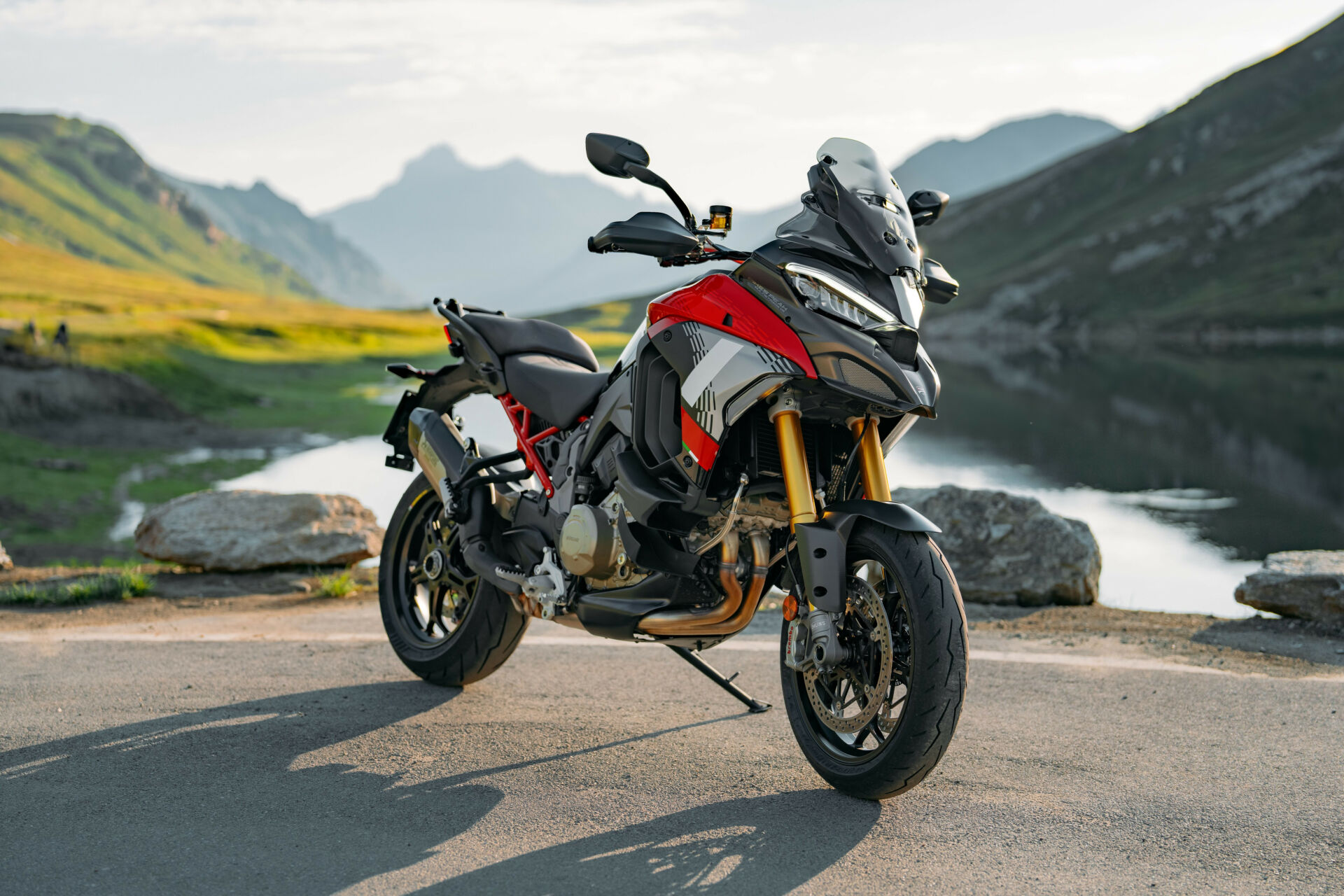 New ducati v4 multistrada hot sale