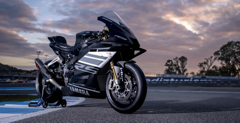 Yamaha Engineers Fully Developed R9 Supersport Racebike In Secret
