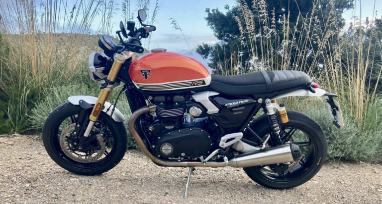 Riding The 2025 Triumph Speed Twin 1200 and 1200 RS In Spain